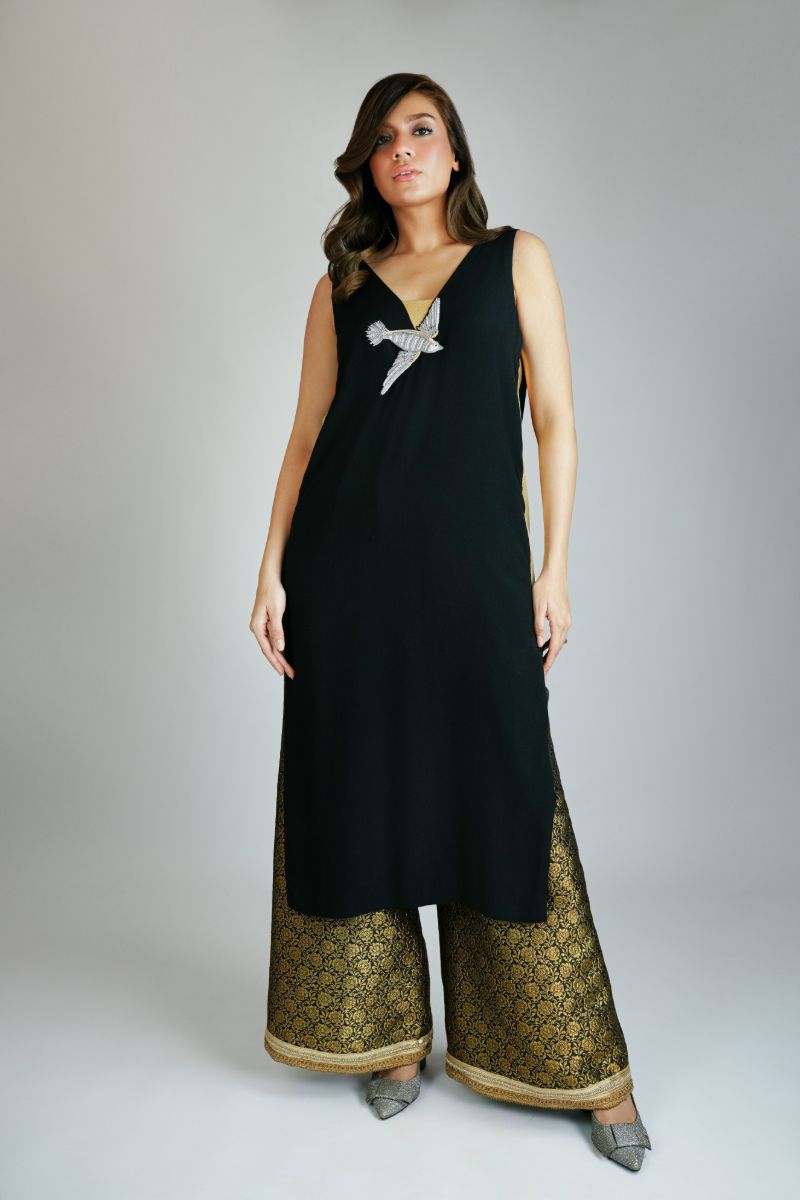 Maheen Khan - BLACK/FUCHSIA SYMPHONY - CREPE - 1 Piece