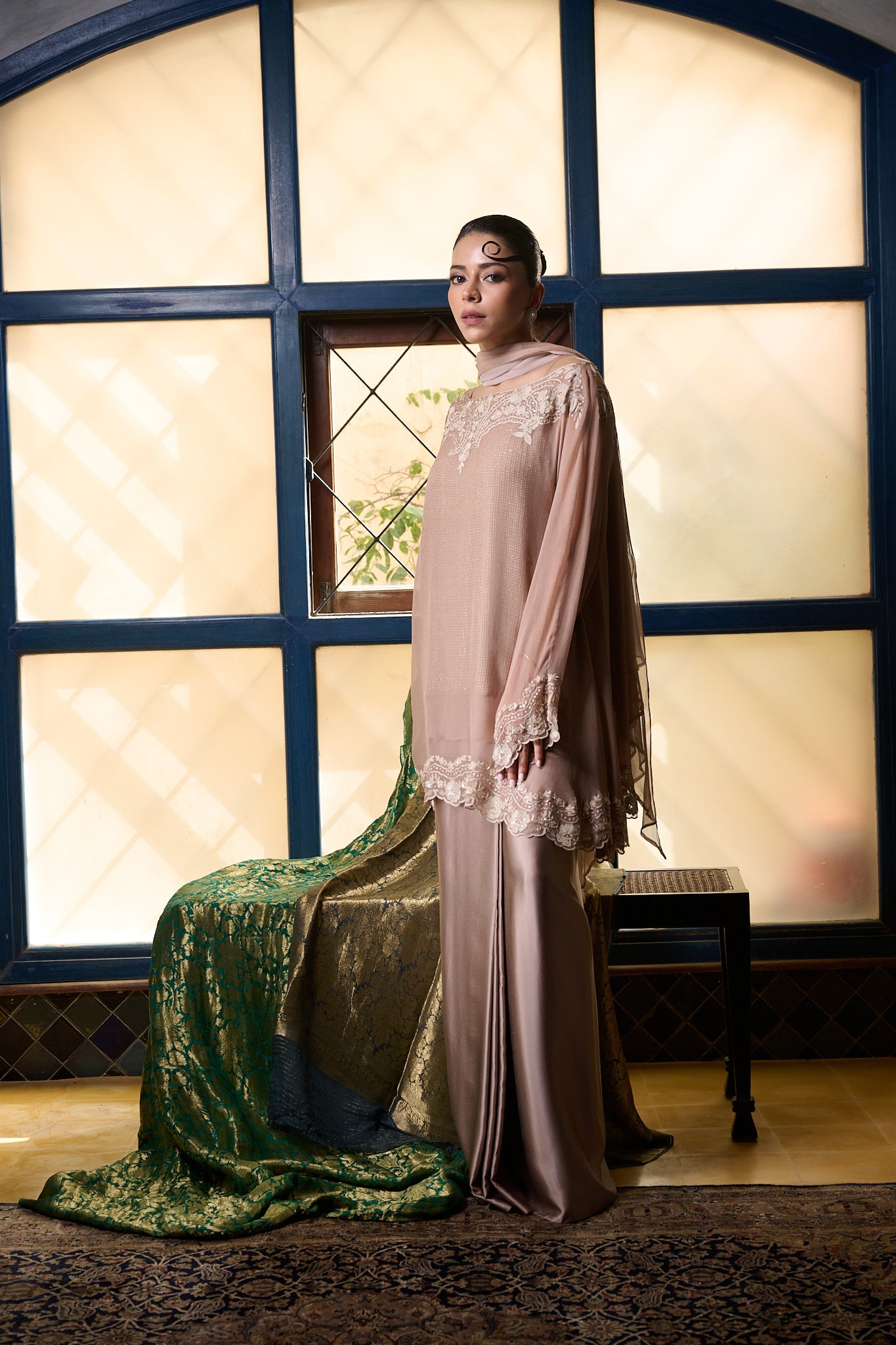 Maheem Khan - Venetian Lace  - DUSTY PINK - BLENDED SILK - 3 Piece
