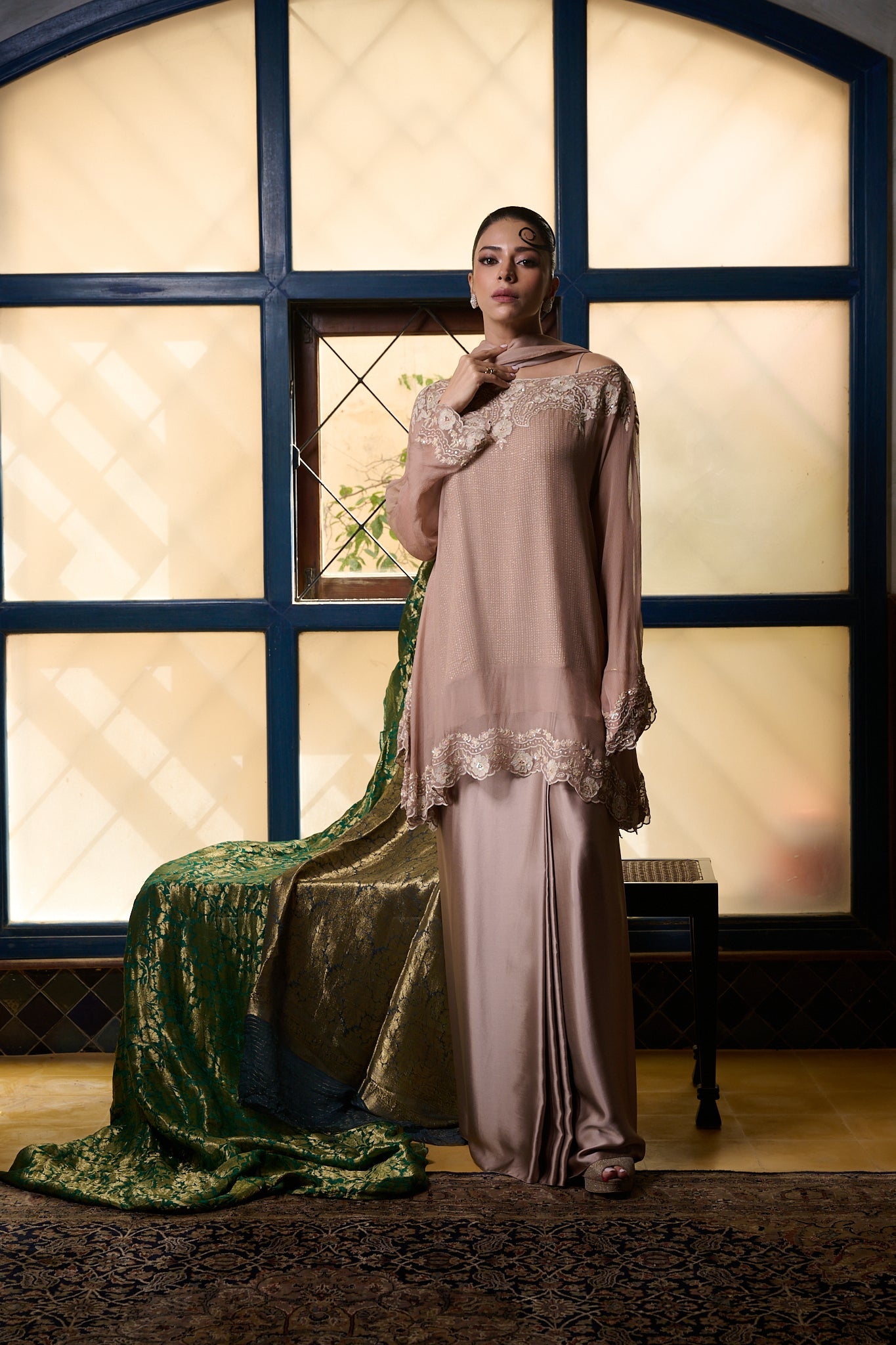 Maheem Khan - Venetian Lace  - DUSTY PINK - BLENDED SILK - 3 Piece