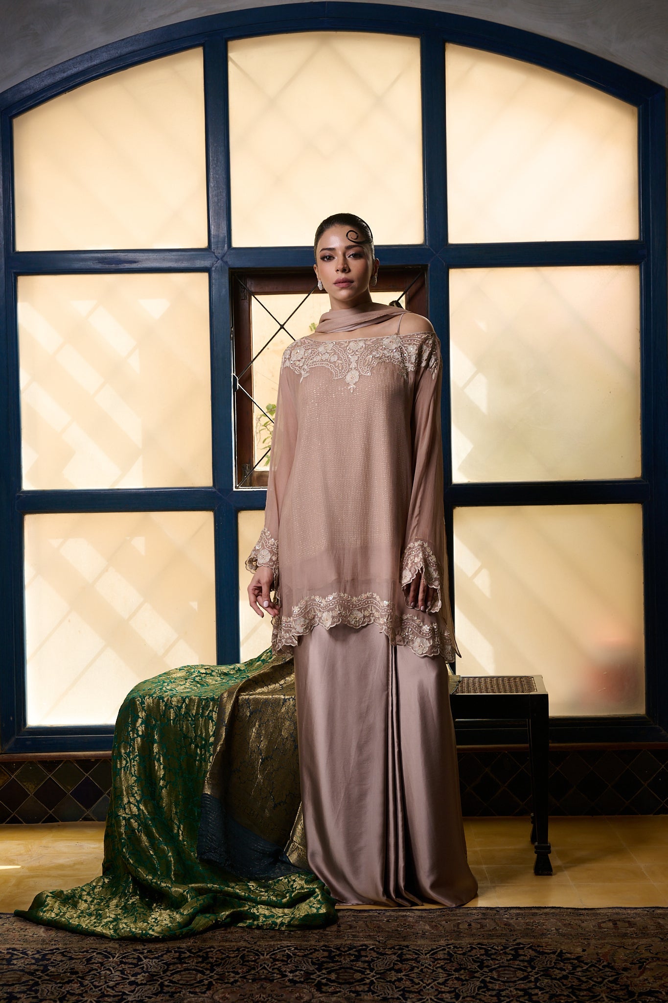 Maheem Khan - Venetian Lace  - DUSTY PINK - BLENDED SILK - 3 Piece