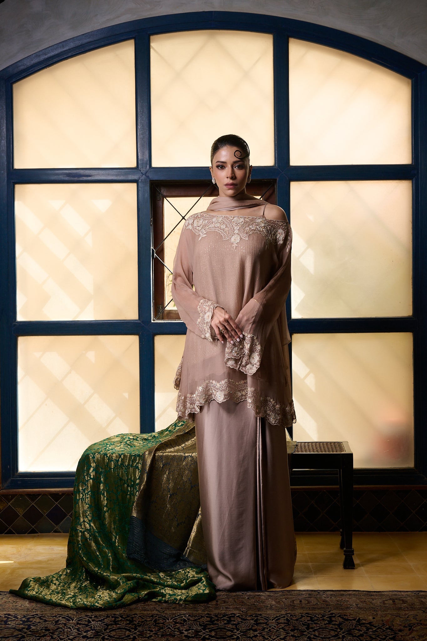 Maheem Khan - Venetian Lace  - DUSTY PINK - BLENDED SILK - 3 Piece