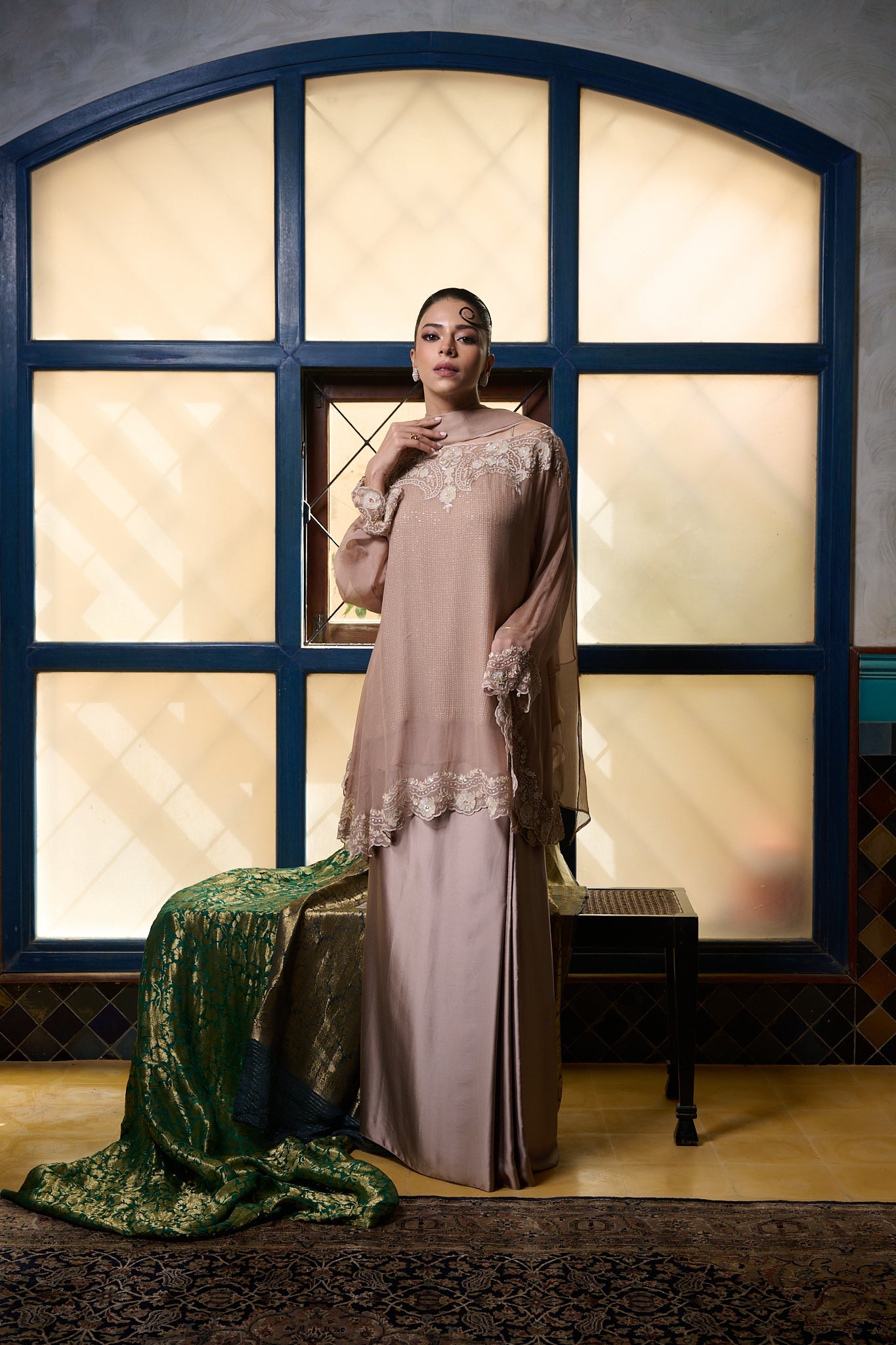 Maheem Khan - Venetian Lace  - DUSTY PINK - BLENDED SILK - 3 Piece