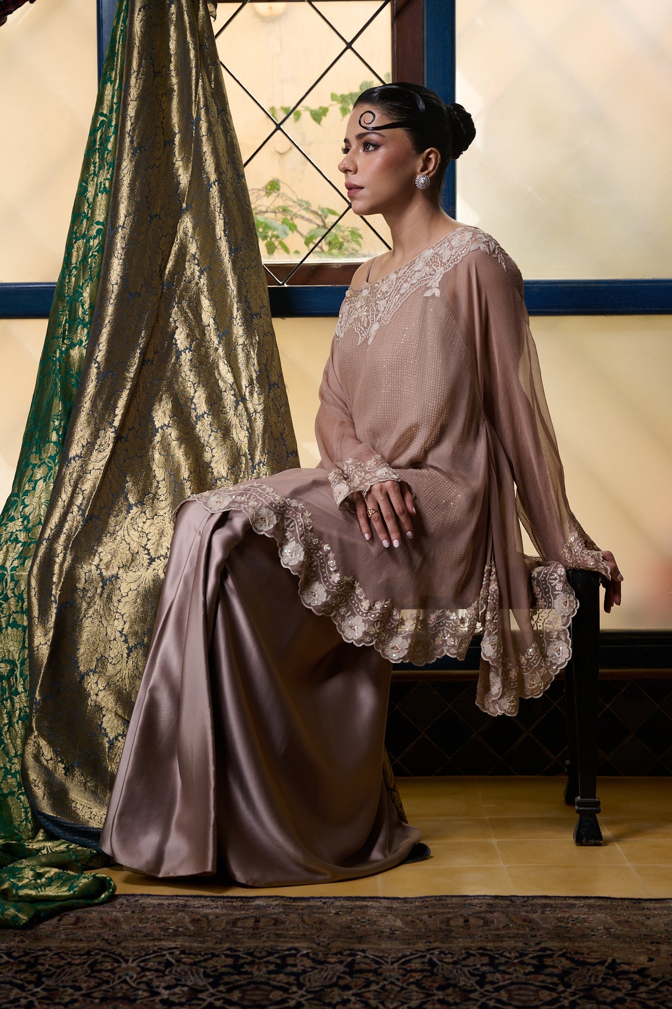 Maheem Khan - Venetian Lace  - DUSTY PINK - BLENDED SILK - 3 Piece