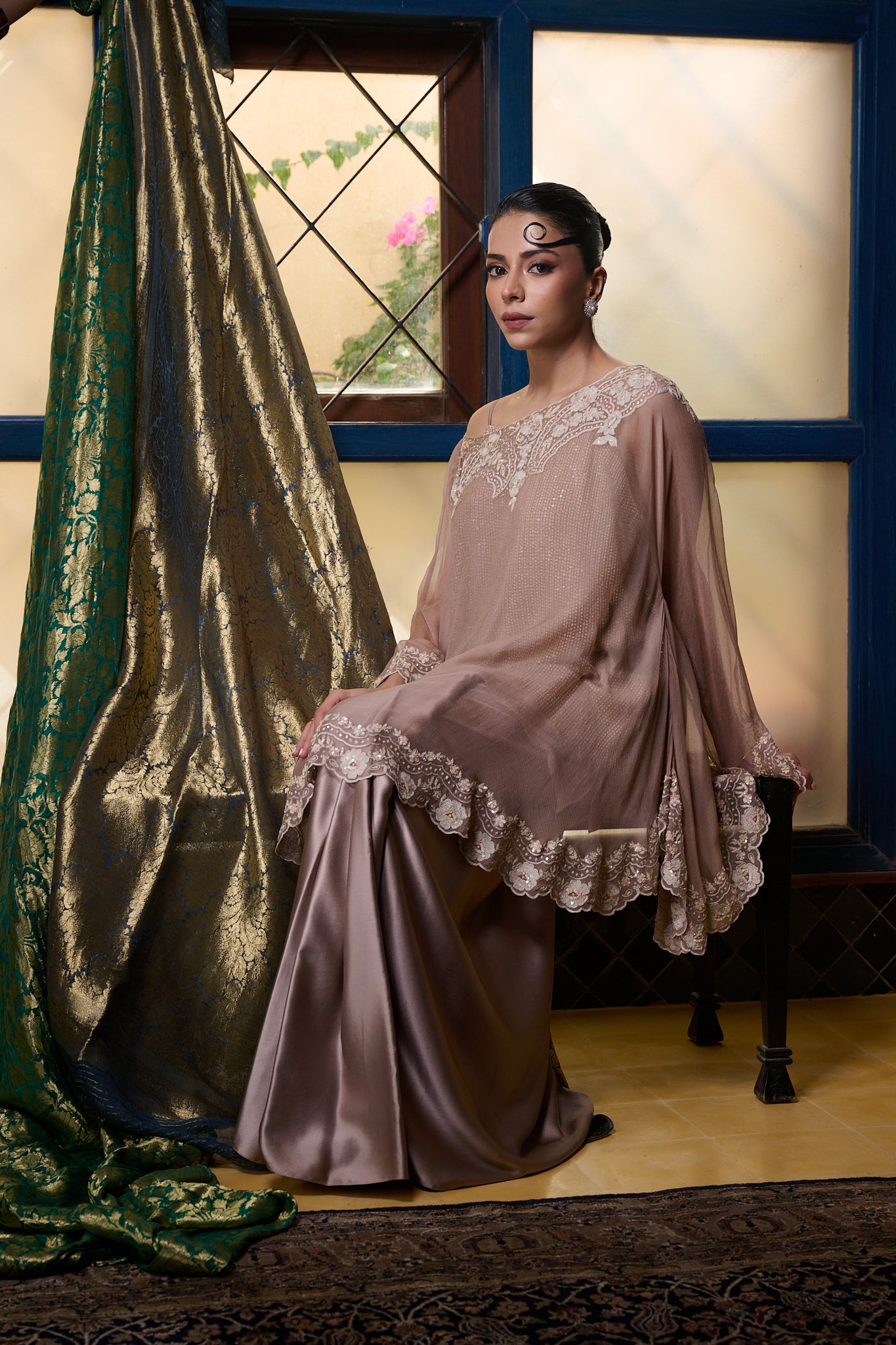 Maheem Khan - Venetian Lace  - DUSTY PINK - BLENDED SILK - 3 Piece