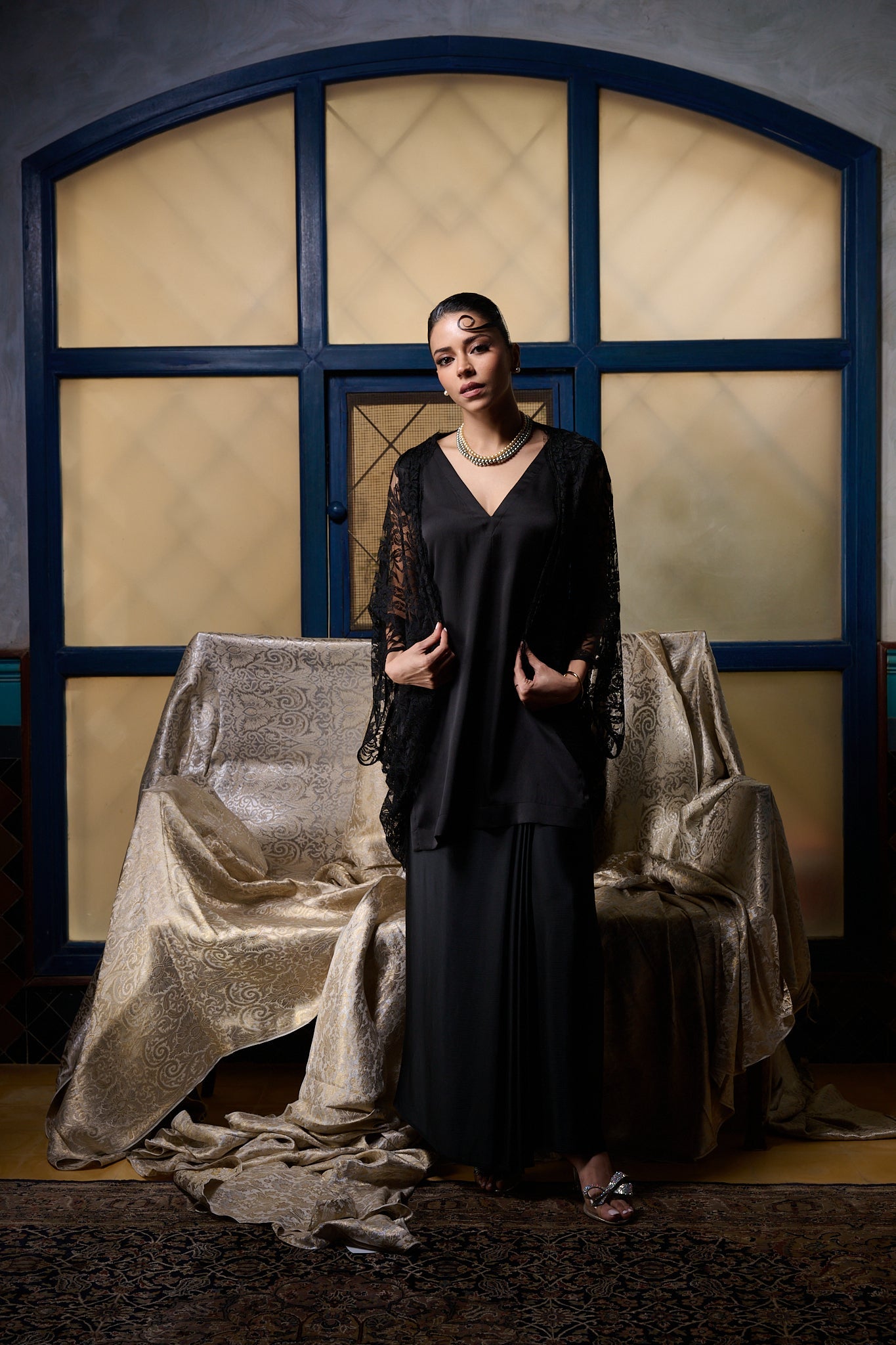Maheem Khan - Black Chantilly Cape Jacket - BLACK - CHANTILY LACE - 1 Piece