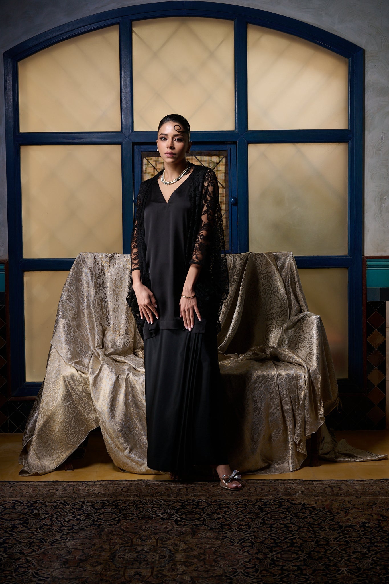 Maheem Khan - Black Chantilly Cape Jacket - BLACK - CHANTILY LACE - 1 Piece