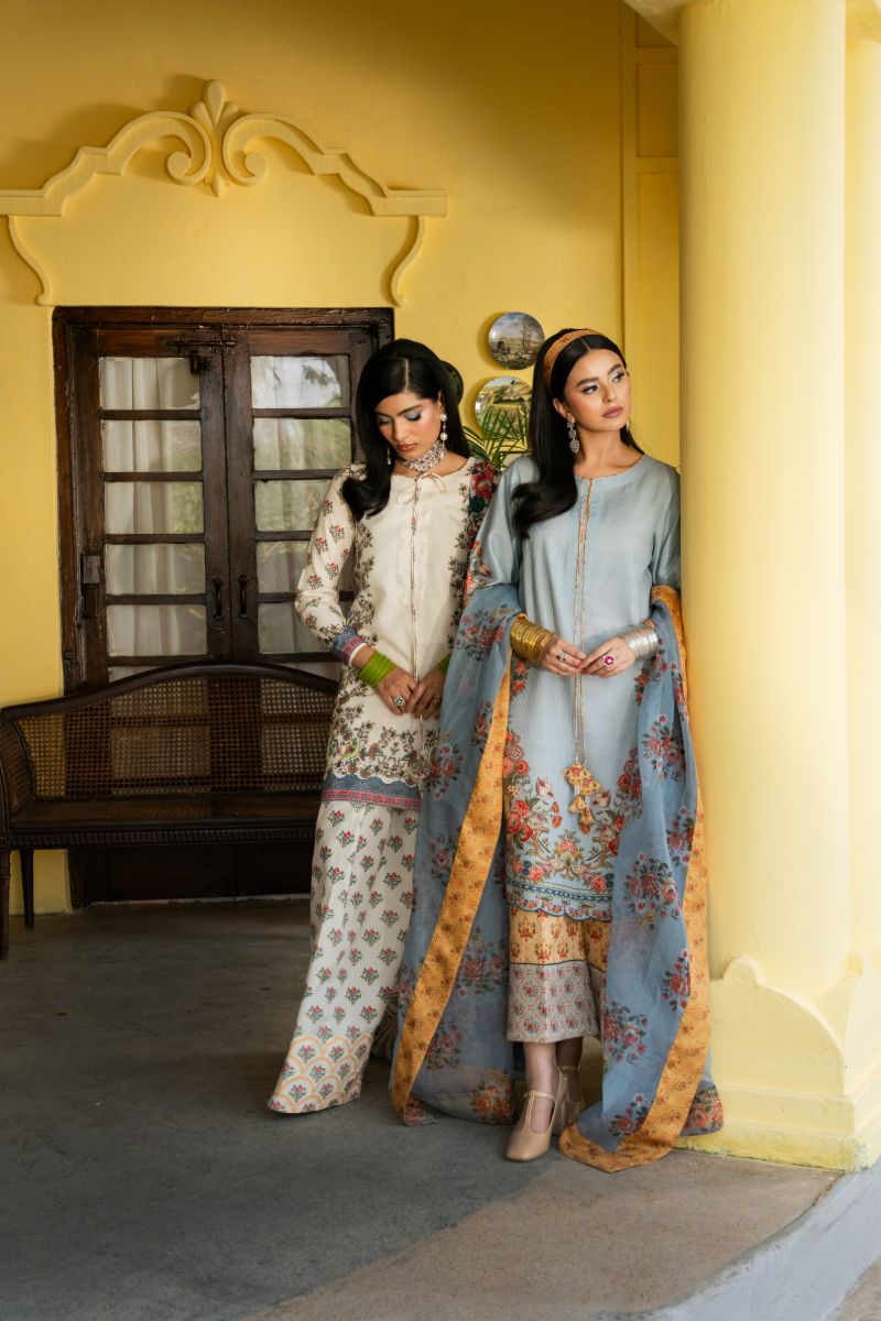 Maria Osama Khan - Sama  - Pastel Blue - Lawn & organza - 3 Piece