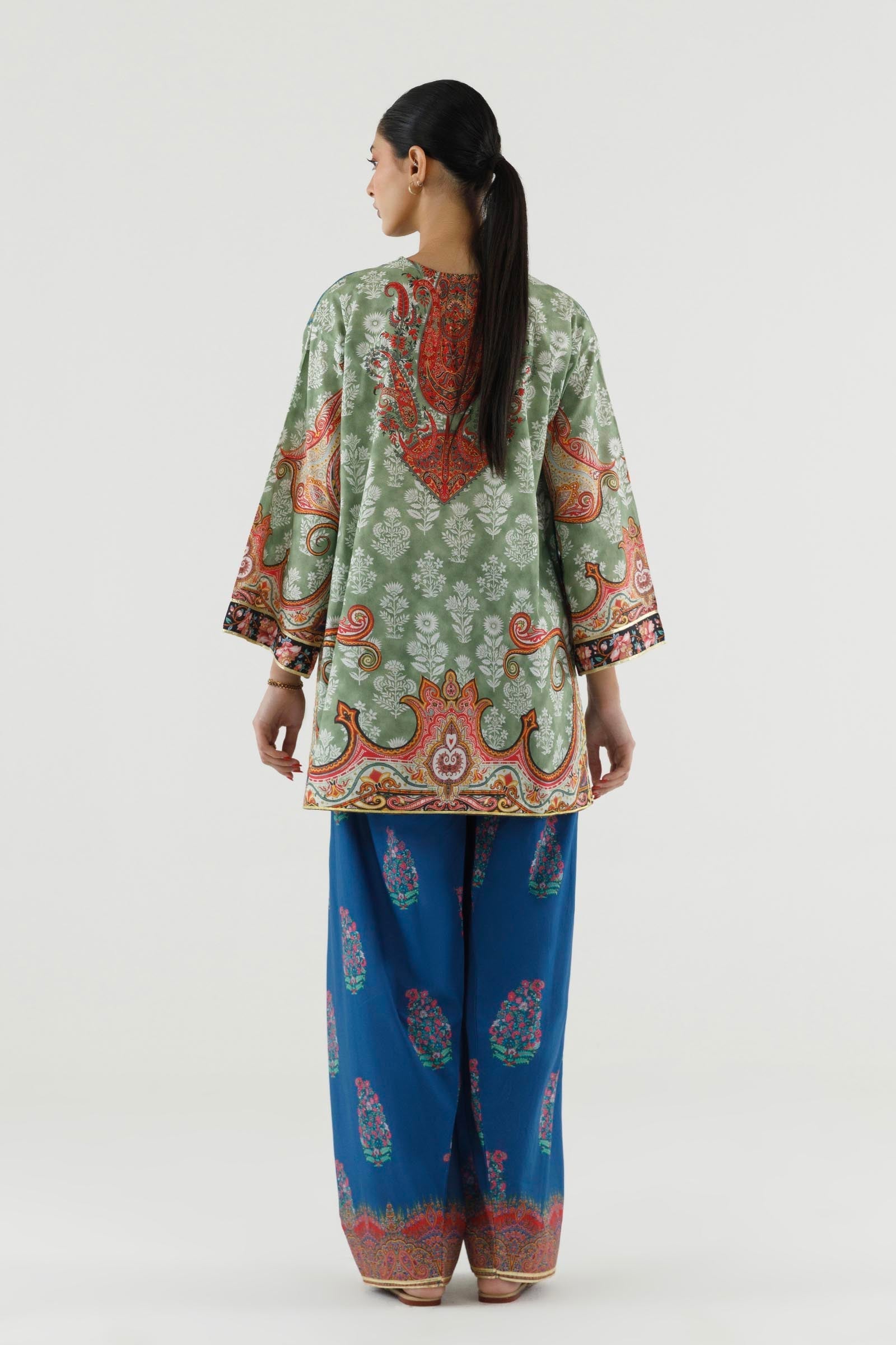 Sana Safinaz Stitched Printed Lawn Suit Multi 2 Piece