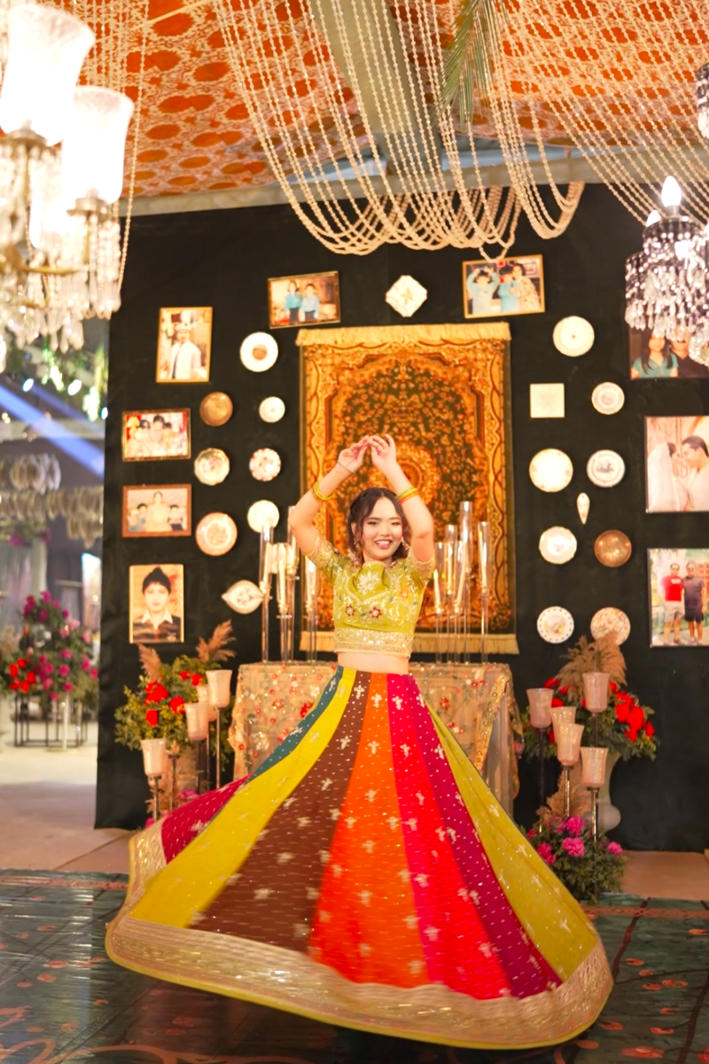 Anayra Amal - Dastak - Multi Color - Korean Silk
& Organza - 3 Piece