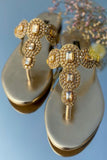Jootishooti - Selena Slides - Golden - Studio by TCS