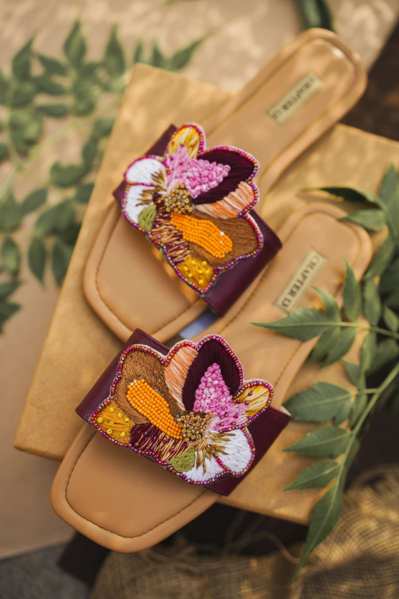 CHAPTER 13 -  Ember Garden - Maroon - Slides - 19210