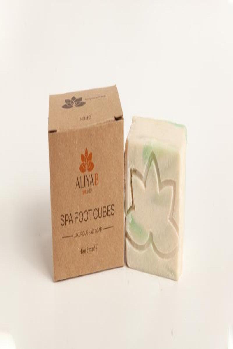 Aliya B - Spa Foot cubes - Studio by TCS