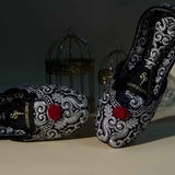 JootiShooti - Naqsh-e-Chandi (Red Pompom)