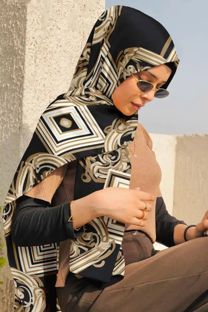 Black Wolf - ELEGANT LINE SILK HIJAB - BLACK - 1 Piece