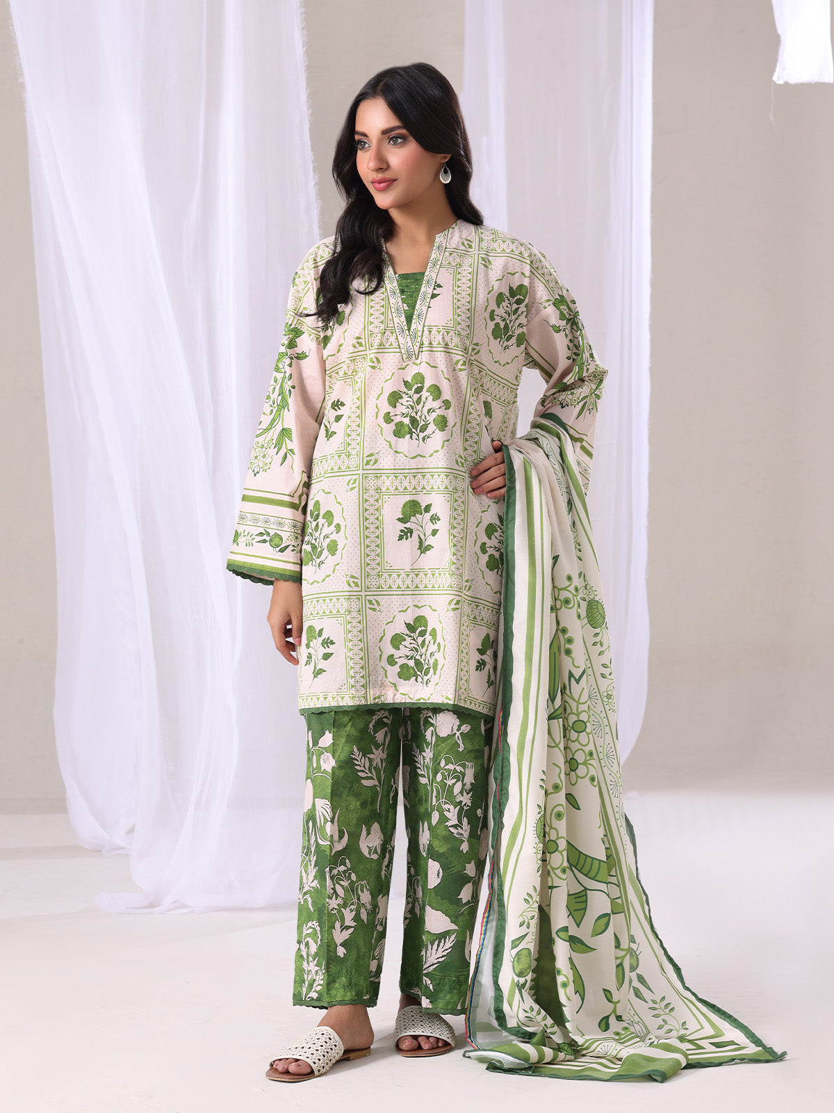 Oaks - Lawn Suit For Women - Green - 3 Piece