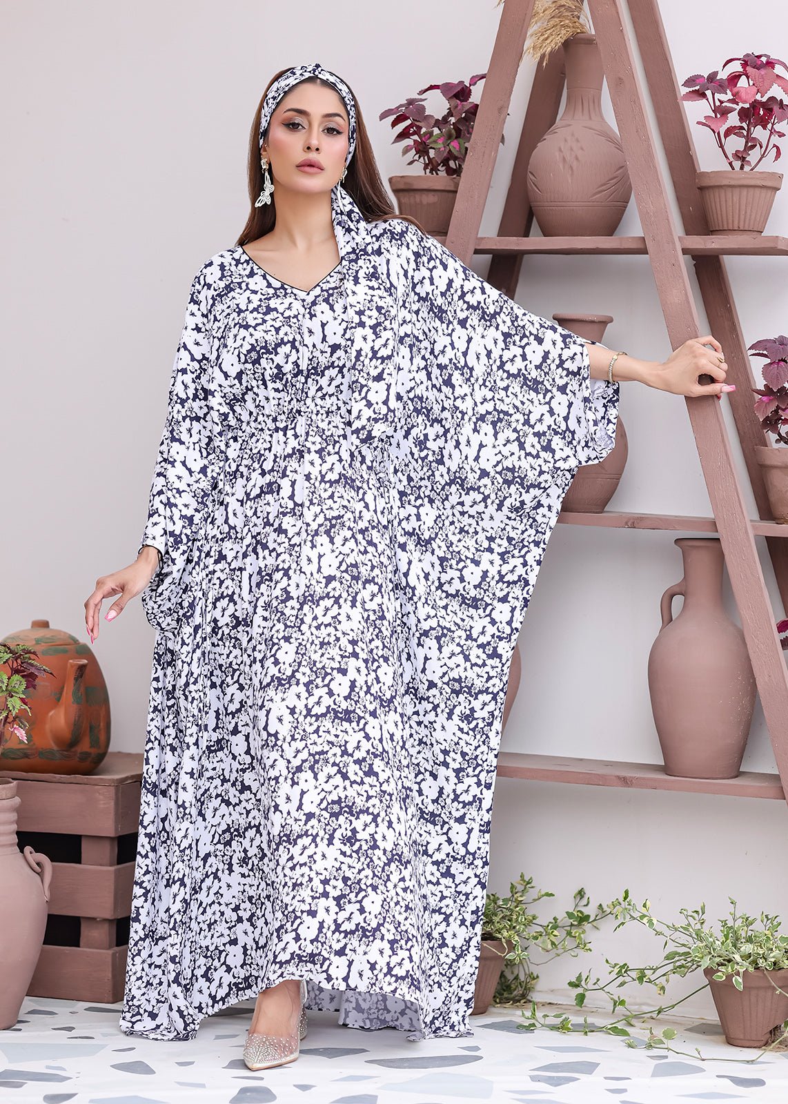 Nawaem Altulle - Blosem - floral - cotton