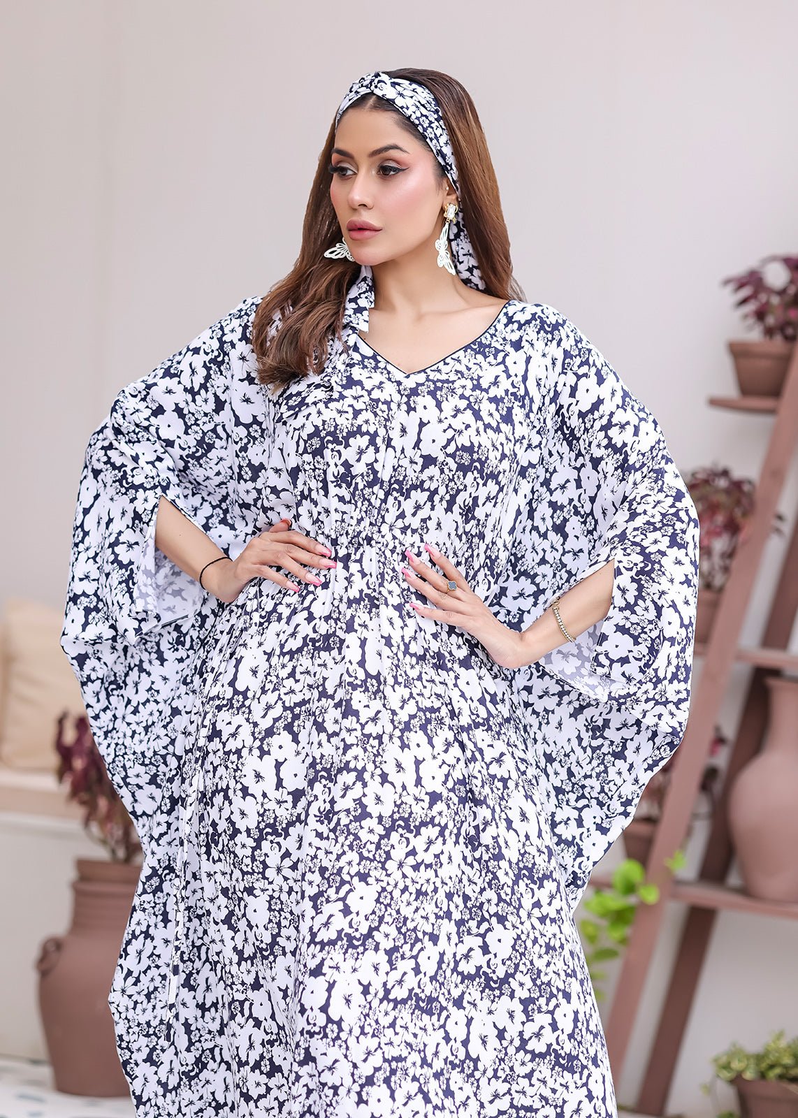 Nawaem Altulle - Blosem - floral - cotton