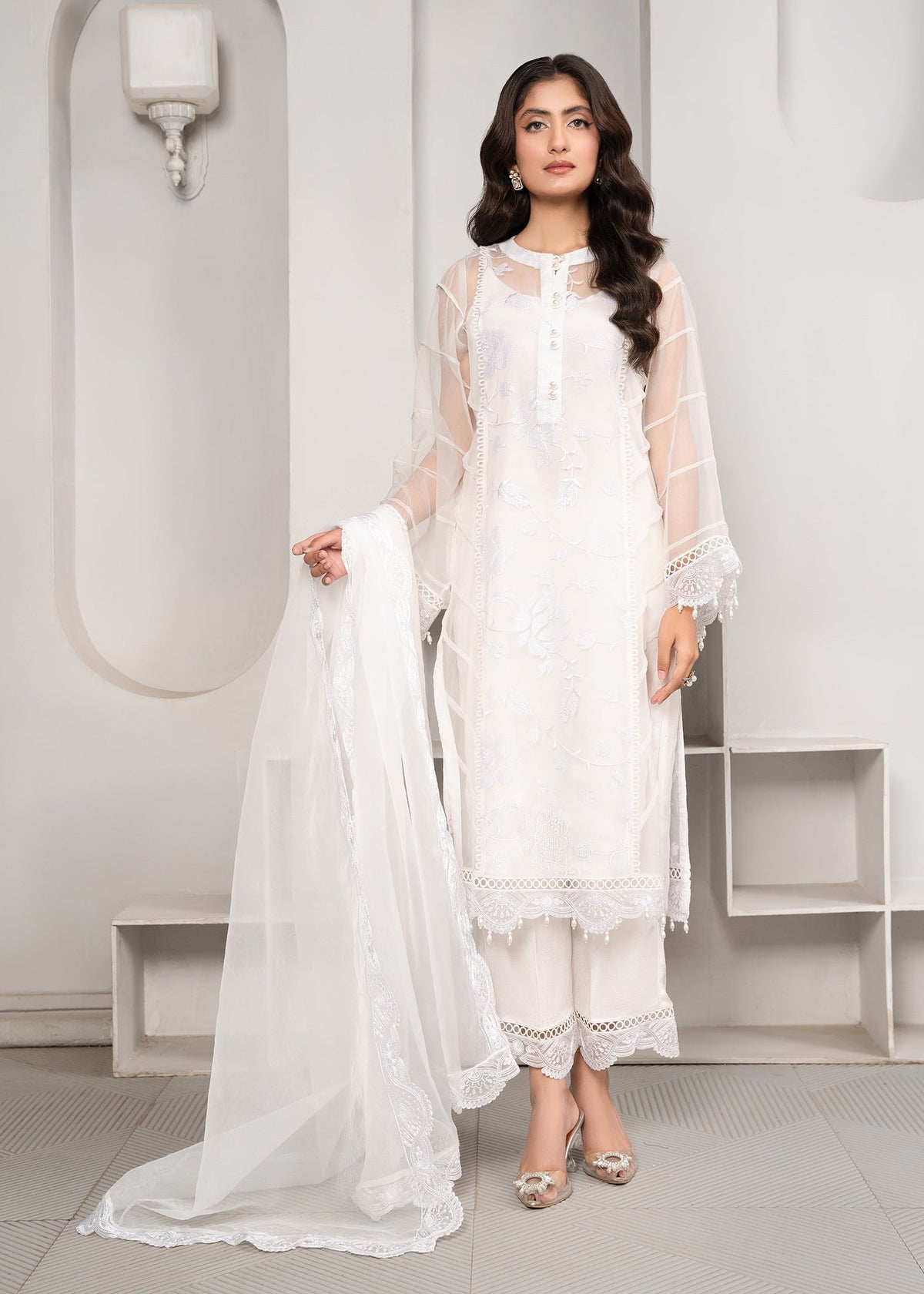Laleen Ghazali 3 Piece Suit White