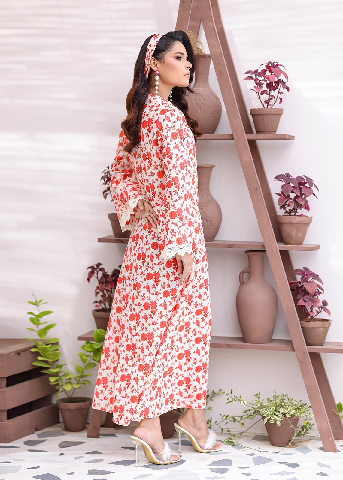 Nawaem Altulle - Marmar - red & floral - cotton