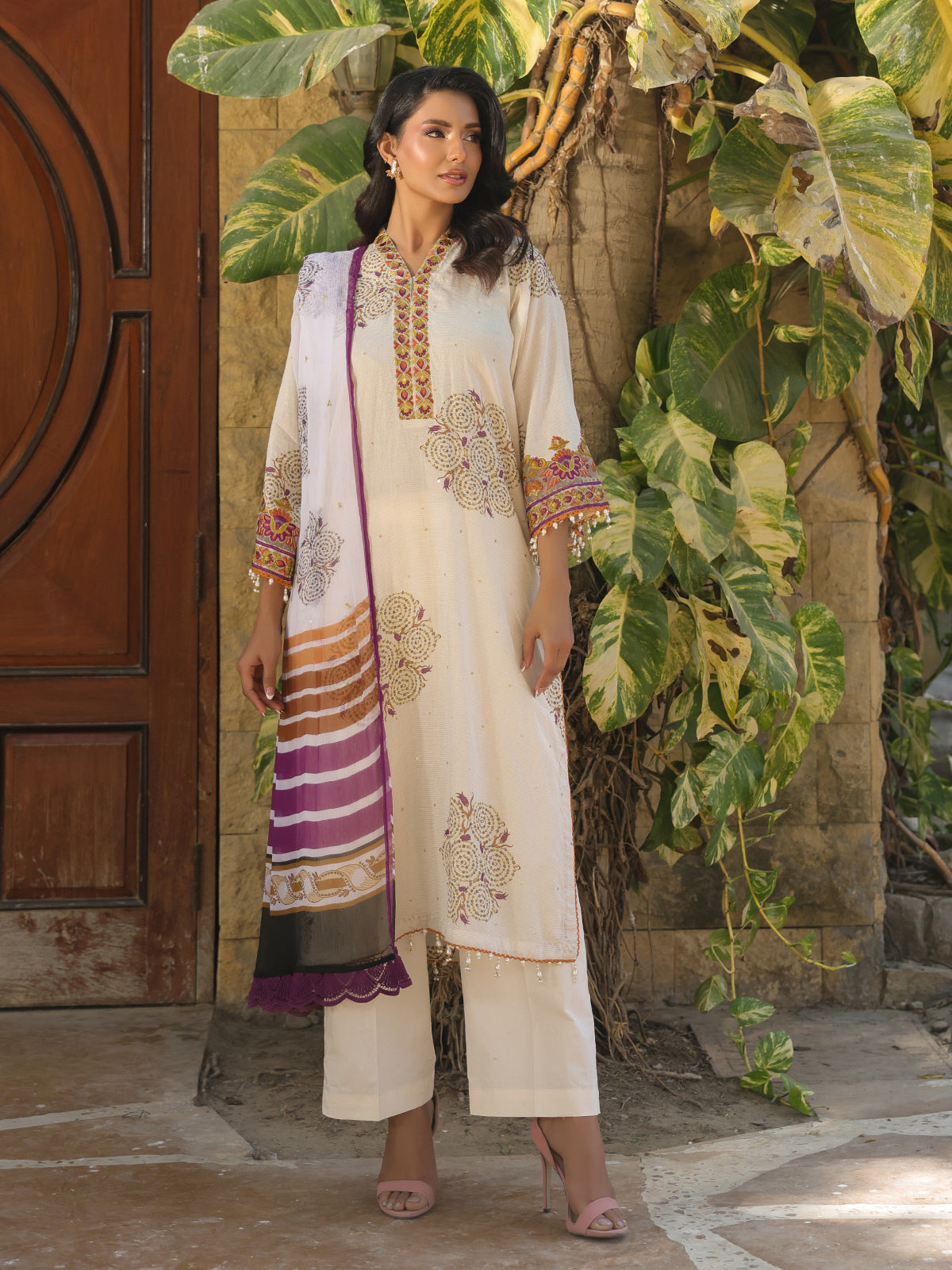 Oaks - Embroidered Pret & Unstitched Suit Masoori Lawn Off White - 3 Piece